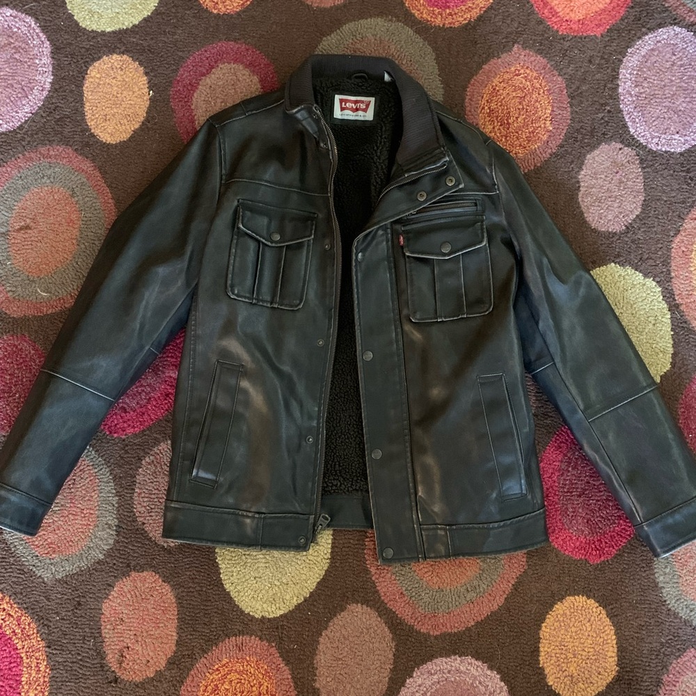 LEVI’S Levi Strauss & Co Mens faux leather jacket faux furbody lining